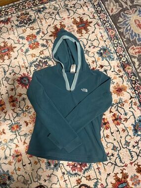 The North Face Teal Half-Zip Hooded Fleece with Light Teal Trim